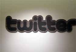 Twitter Reportedly Considers Updating its Direct-Messaging Feature