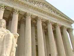 Supreme Court Strikes Down Campaign Donation Limits